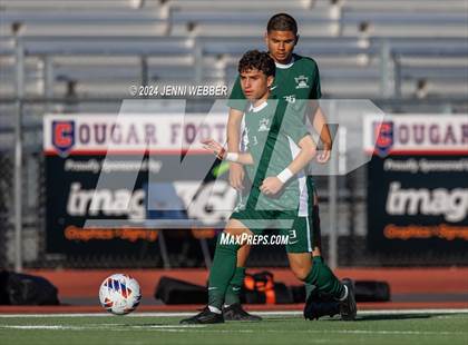 Thumbnail 1 in Hug vs. Palo Verde (NIAA 5A Semifinal) photogallery.