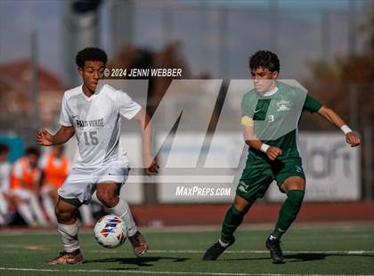 Thumbnail 2 in Hug vs. Palo Verde (NIAA 5A Semifinal) photogallery.