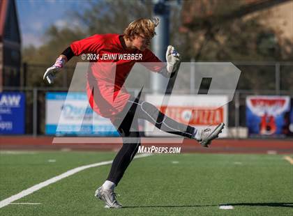 Thumbnail 2 in Hug vs. Palo Verde (NIAA 5A Semifinal) photogallery.