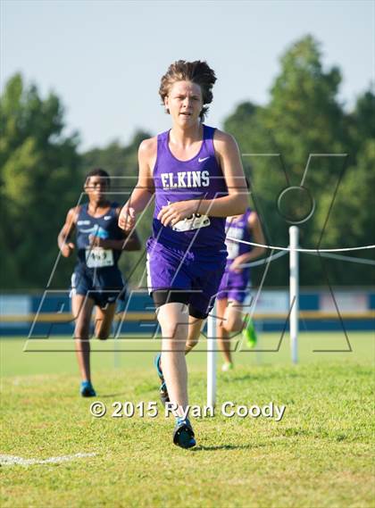 Thumbnail 1 in Shiloh Christian Invitational photogallery.