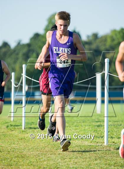 Thumbnail 2 in Shiloh Christian Invitational photogallery.