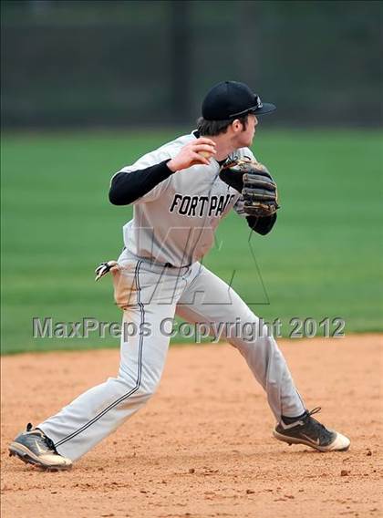 Thumbnail 3 in Fort Payne @ Lee photogallery.