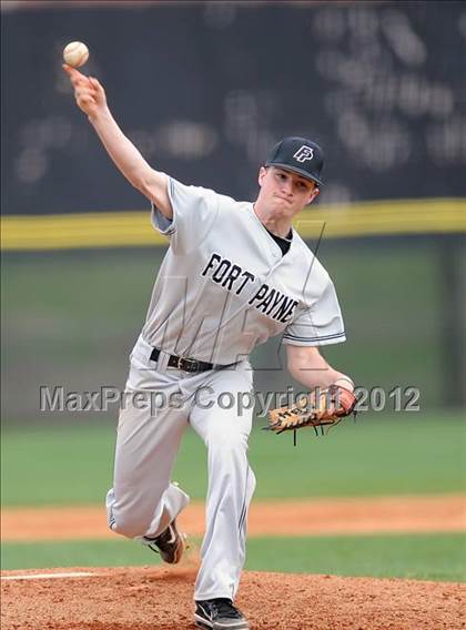 Thumbnail 1 in Fort Payne @ Lee photogallery.