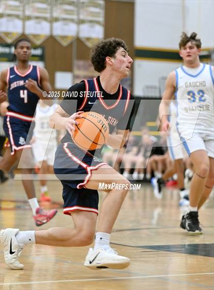 Thumbnail 2 in Justin-Siena vs. El Capitan (50th Jack Scott Tournament) photogallery.