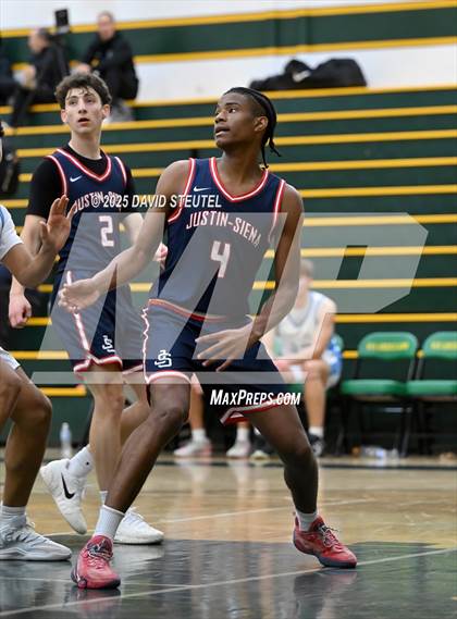 Thumbnail 3 in Justin-Siena vs. El Capitan (50th Jack Scott Tournament) photogallery.