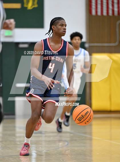 Thumbnail 2 in Justin-Siena vs. El Capitan (50th Jack Scott Tournament) photogallery.