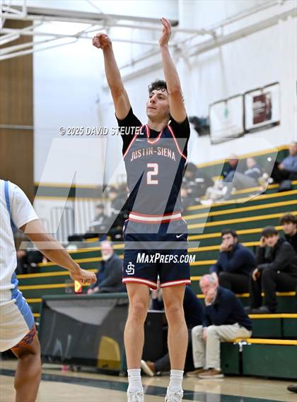 Thumbnail 3 in Justin-Siena vs. El Capitan (50th Jack Scott Tournament) photogallery.