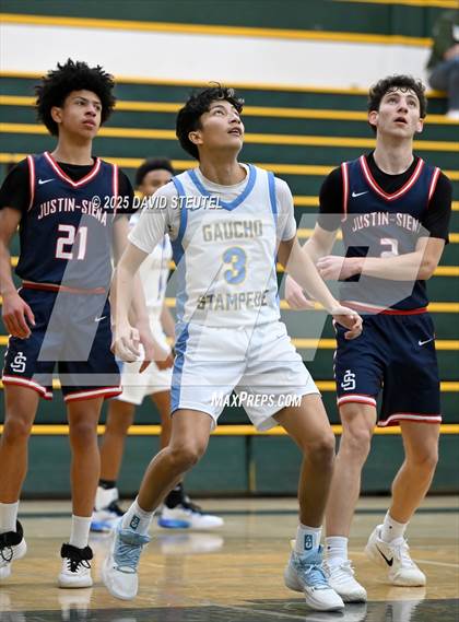 Thumbnail 1 in Justin-Siena vs. El Capitan (50th Jack Scott Tournament) photogallery.