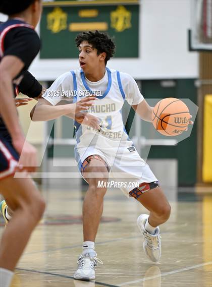 Thumbnail 2 in Justin-Siena vs. El Capitan (50th Jack Scott Tournament) photogallery.