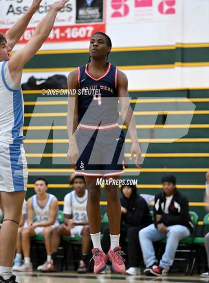 Thumbnail 2 in Justin-Siena vs. El Capitan (50th Jack Scott Tournament) photogallery.