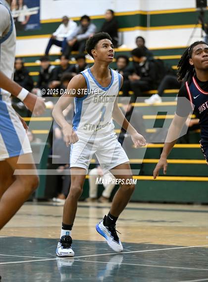 Thumbnail 3 in Justin-Siena vs. El Capitan (50th Jack Scott Tournament) photogallery.