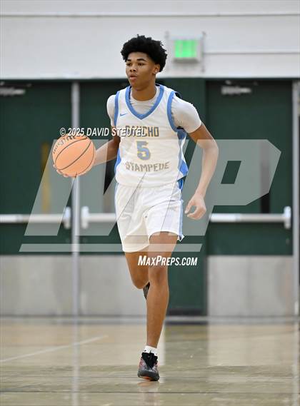 Thumbnail 3 in Justin-Siena vs. El Capitan (50th Jack Scott Tournament) photogallery.