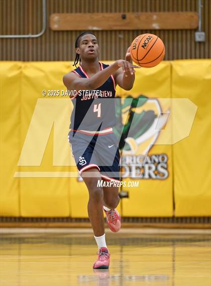 Thumbnail 2 in Justin-Siena vs. El Capitan (50th Jack Scott Tournament) photogallery.