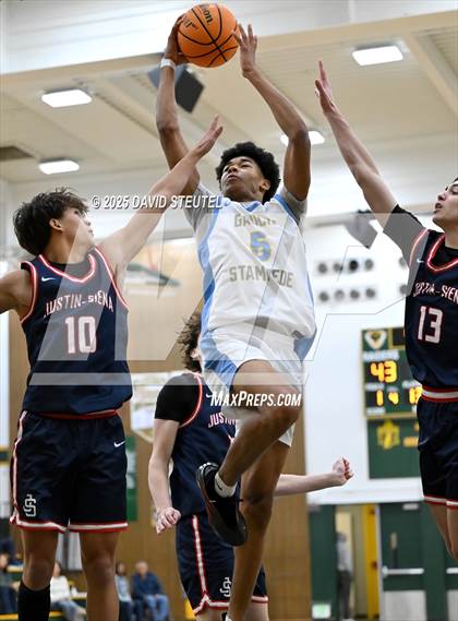 Thumbnail 3 in Justin-Siena vs. El Capitan (50th Jack Scott Tournament) photogallery.