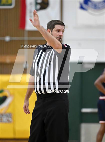 Thumbnail 1 in Justin-Siena vs. El Capitan (50th Jack Scott Tournament) photogallery.