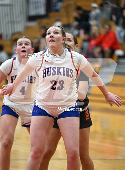 Thumbnail 3 in Douglas @ Reno photogallery.