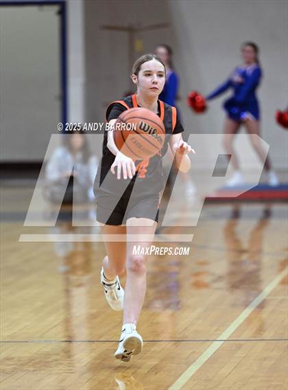 Thumbnail 3 in Douglas @ Reno photogallery.