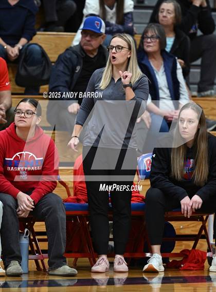 Thumbnail 1 in Douglas @ Reno photogallery.