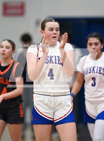 Thumbnail 3 in Douglas @ Reno photogallery.