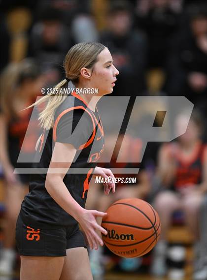 Thumbnail 1 in Douglas @ Reno photogallery.