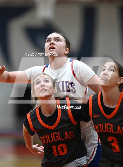 Thumbnail 2 in Douglas @ Reno photogallery.