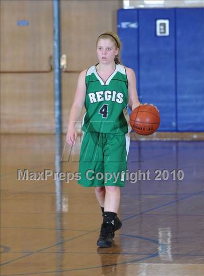 Thumbnail 1 in Regis vs. Osseo-Fairchild (D3 Regional Final) photogallery.