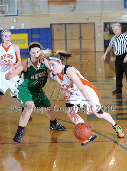 Thumbnail 2 in Regis vs. Osseo-Fairchild (D3 Regional Final) photogallery.
