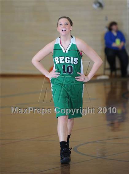 Thumbnail 3 in Regis vs. Osseo-Fairchild (D3 Regional Final) photogallery.