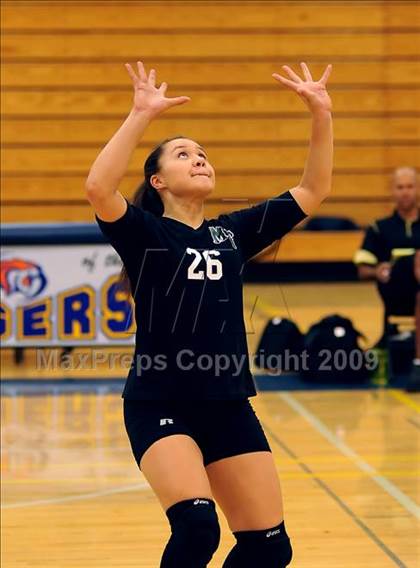 Thumbnail 1 in Monterey Trail @ Inderkum photogallery.