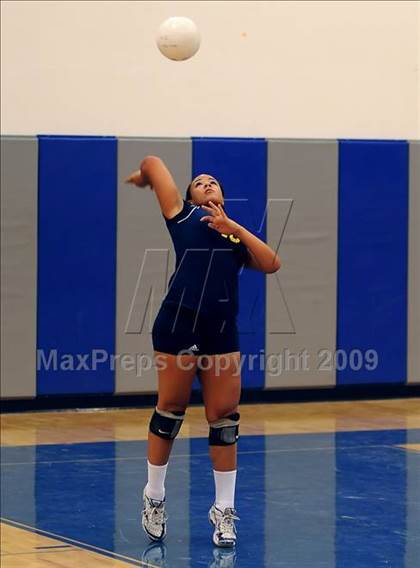 Thumbnail 1 in Monterey Trail @ Inderkum photogallery.