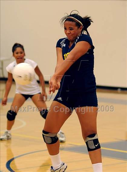 Thumbnail 1 in Monterey Trail @ Inderkum photogallery.