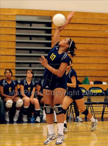 Thumbnail 2 in Monterey Trail @ Inderkum photogallery.