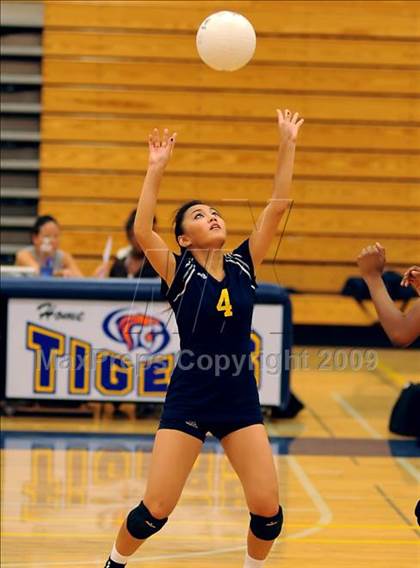 Thumbnail 2 in Monterey Trail @ Inderkum photogallery.