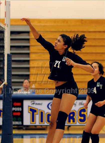 Thumbnail 1 in Monterey Trail @ Inderkum photogallery.