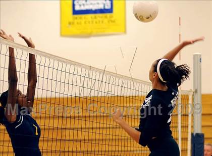 Thumbnail 3 in Monterey Trail @ Inderkum photogallery.