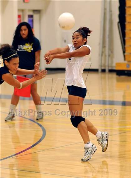 Thumbnail 2 in Monterey Trail @ Inderkum photogallery.
