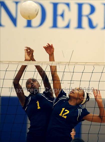 Thumbnail 1 in Monterey Trail @ Inderkum photogallery.