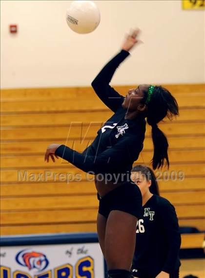 Thumbnail 2 in Monterey Trail @ Inderkum photogallery.