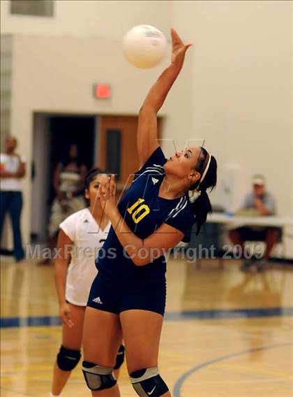 Thumbnail 1 in Monterey Trail @ Inderkum photogallery.
