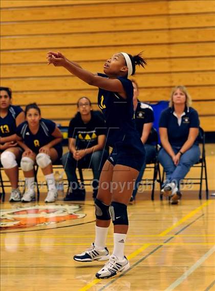 Thumbnail 2 in Monterey Trail @ Inderkum photogallery.