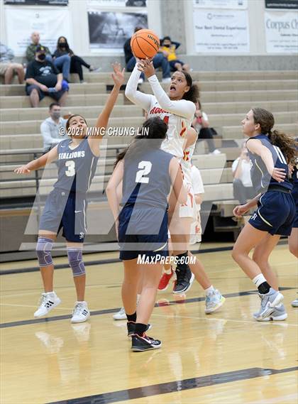 Thumbnail 3 in San Juan Hills vs. Rosary Academy  (Tom Riach Tournament) photogallery.