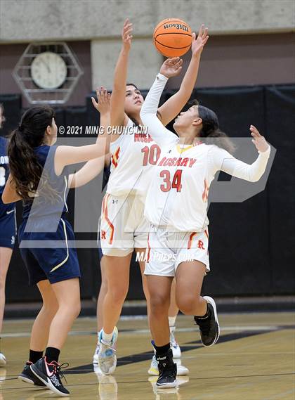 Thumbnail 3 in San Juan Hills vs. Rosary Academy  (Tom Riach Tournament) photogallery.