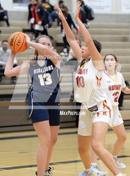 Thumbnail 3 in San Juan Hills vs. Rosary Academy  (Tom Riach Tournament) photogallery.