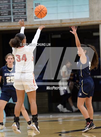 Thumbnail 1 in San Juan Hills vs. Rosary Academy  (Tom Riach Tournament) photogallery.
