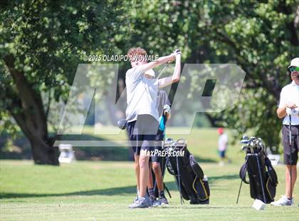 Thumbnail 3 in JV: GISD Invitational photogallery.