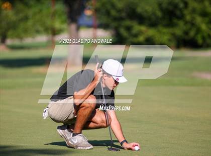 Thumbnail 2 in JV: GISD Invitational photogallery.