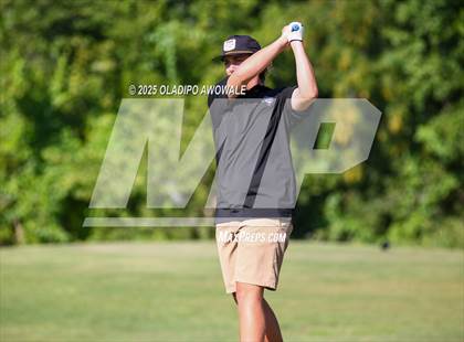 Thumbnail 3 in JV: GISD Invitational photogallery.
