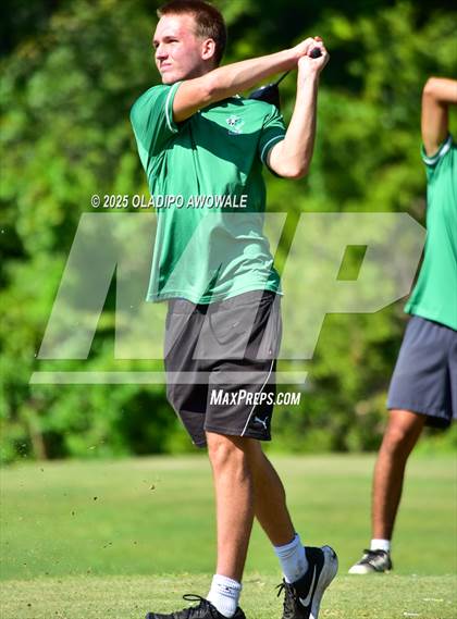 Thumbnail 2 in JV: GISD Invitational photogallery.