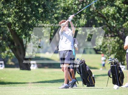 Thumbnail 2 in JV: GISD Invitational photogallery.