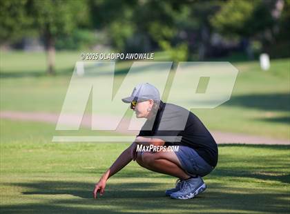Thumbnail 3 in JV: GISD Invitational photogallery.